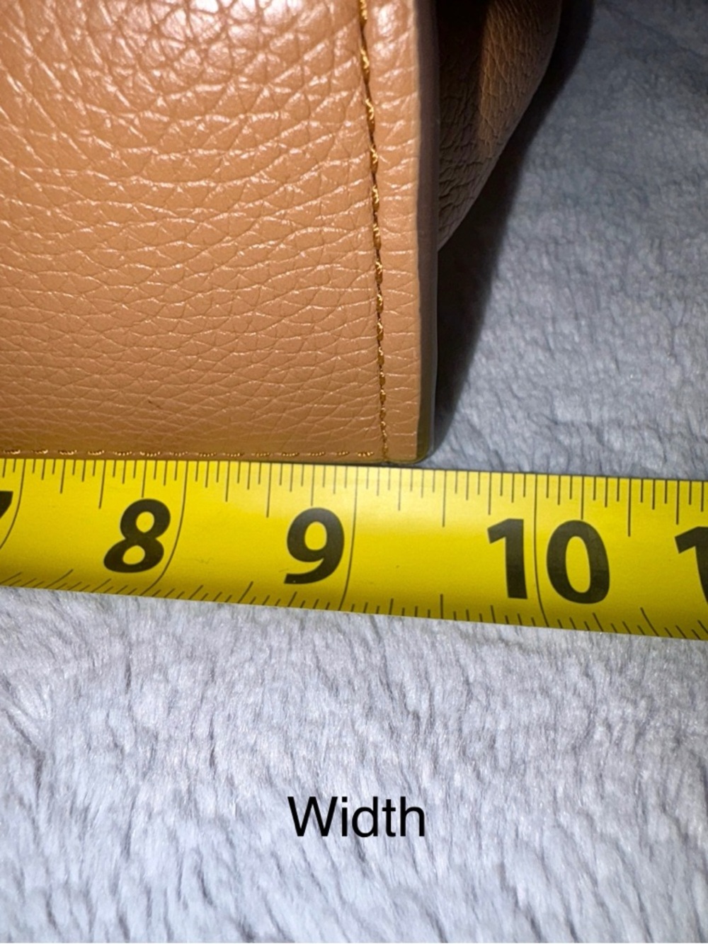 Tory Burch Brown Pebbled Leather Shoulder Bag with Gold Logo - Picture 13 of 15